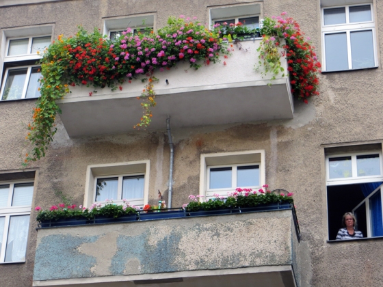 Een van de vele fleurige balkons in Berlijn.